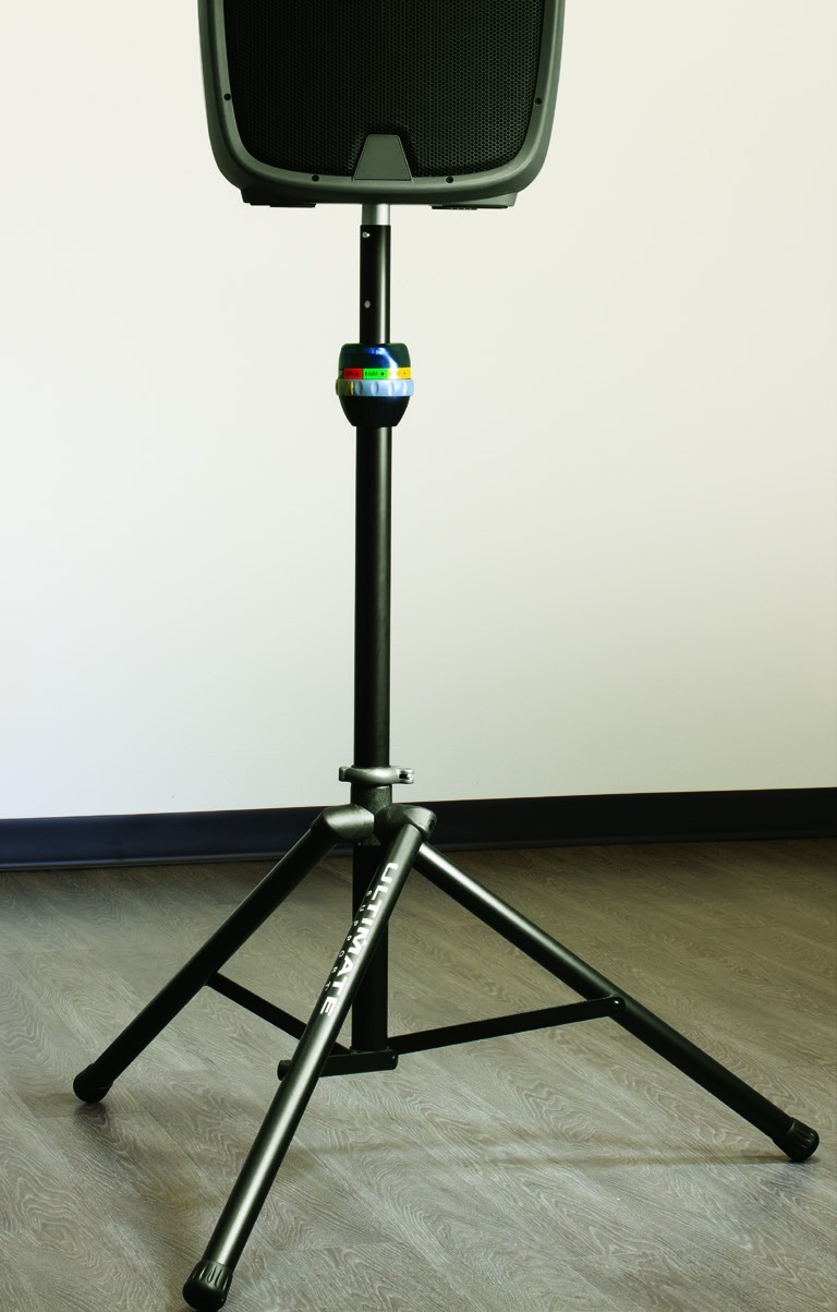 Ultimate Support TS-90B TeleLock 音箱支架架起专业音箱实拍